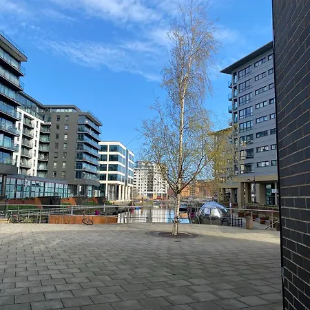 Dock Апартаменти *